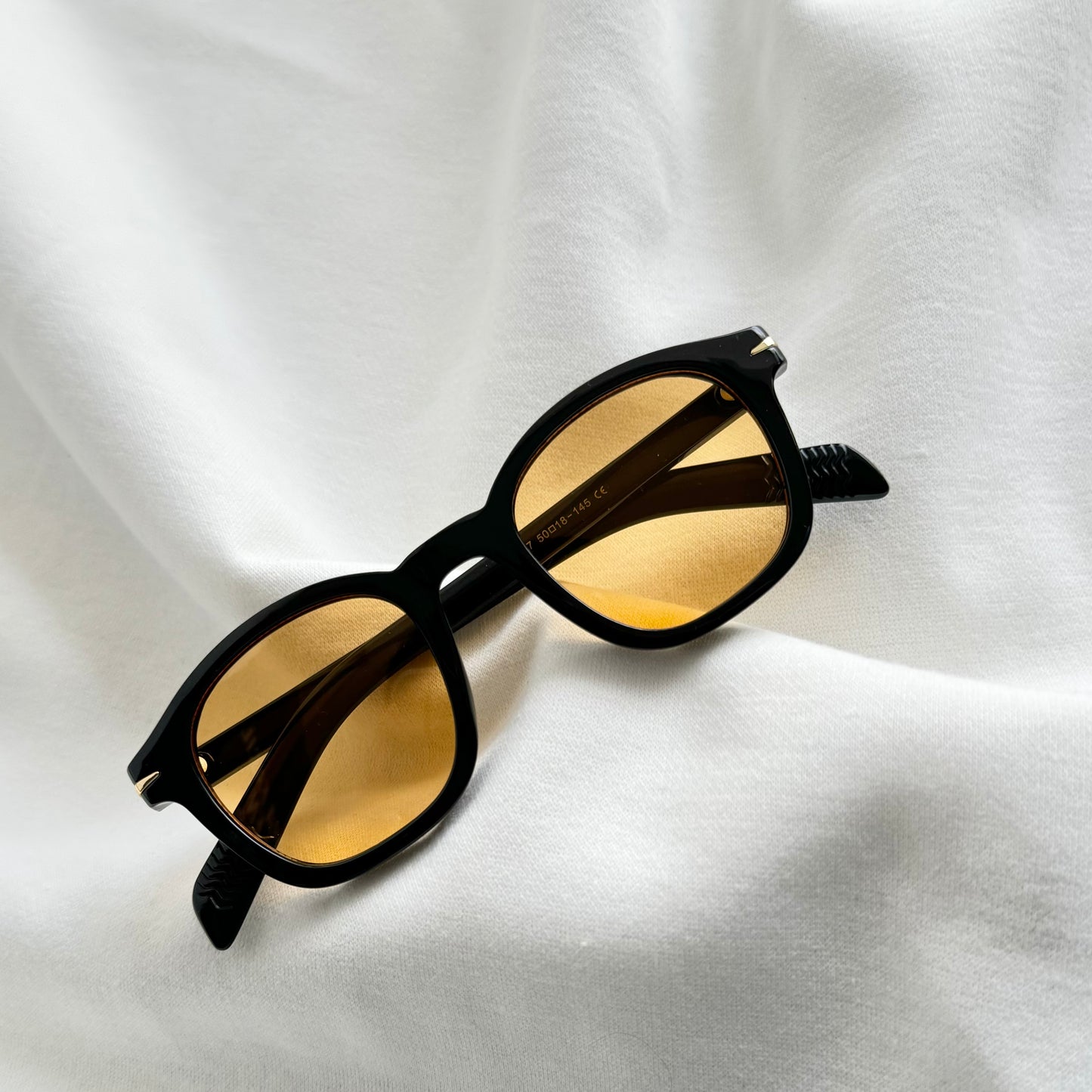 PIXXIESX NICK BLACK AND YELLOW