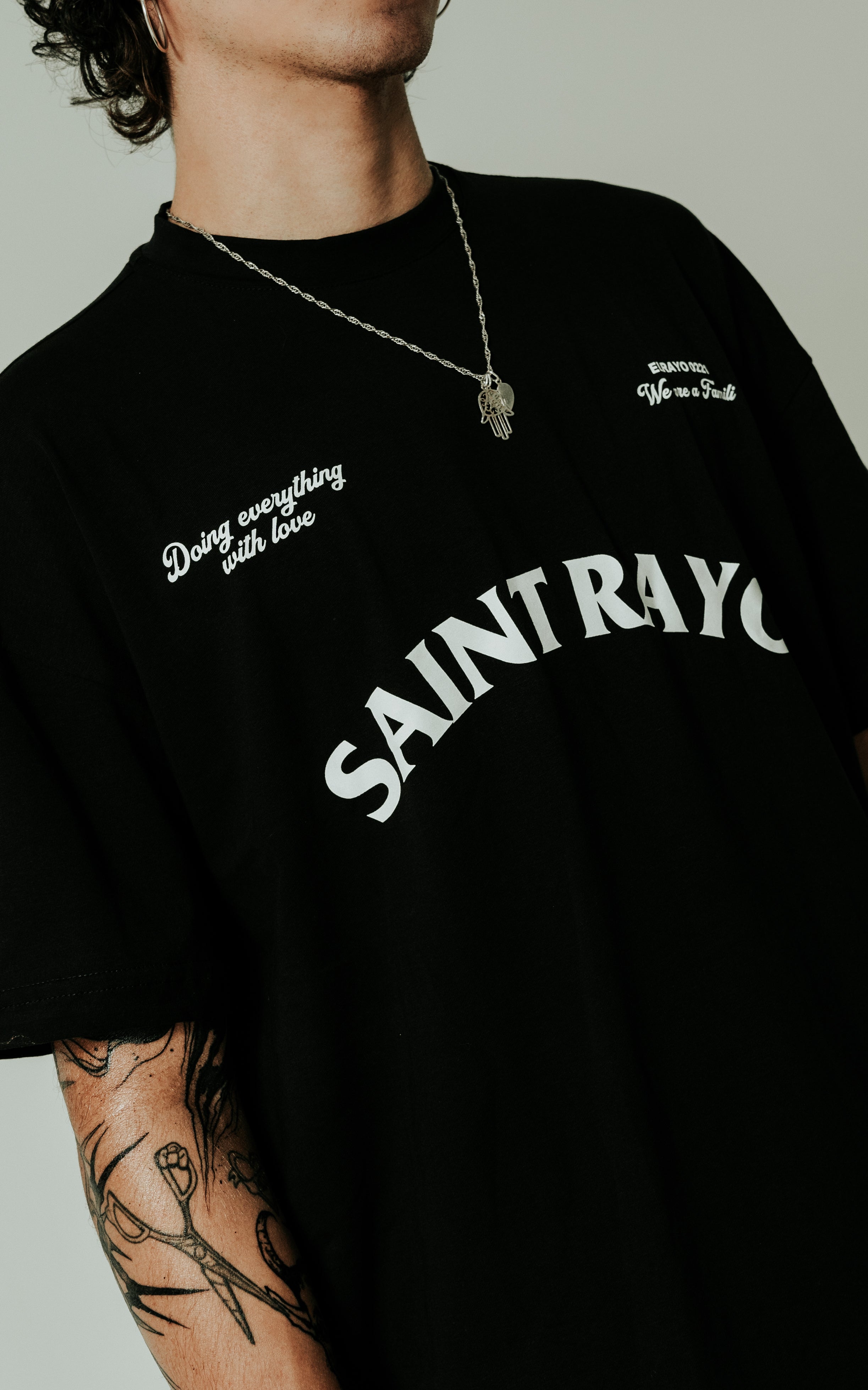 CAMISETA SAINT RAYO BLACK ELRAYO